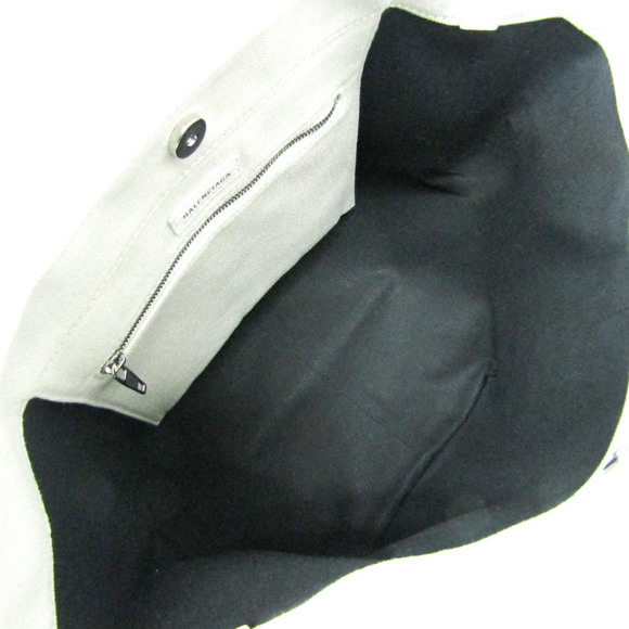 BALENCIAGA White Leather Shoulder Bag - Picture 3 of 11